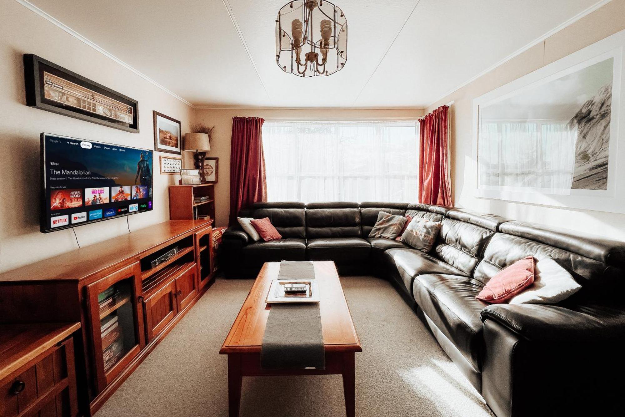 Alpine House Tongariro - Turangi Holiday Home Ngoại thất bức ảnh