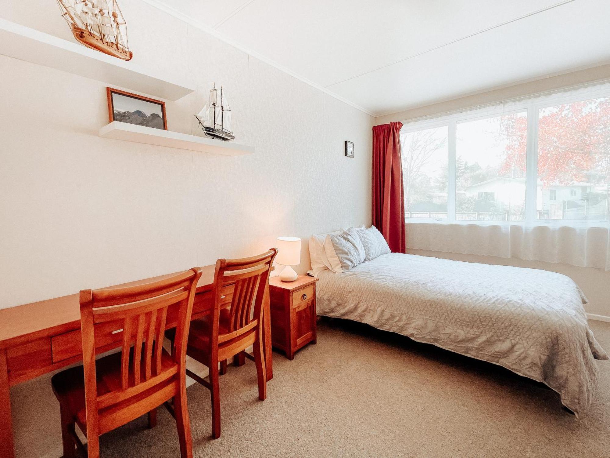 Alpine House Tongariro - Turangi Holiday Home Ngoại thất bức ảnh